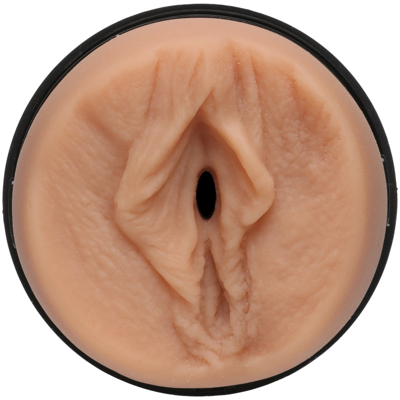 Main Squeeze Natasha Nice Pussy